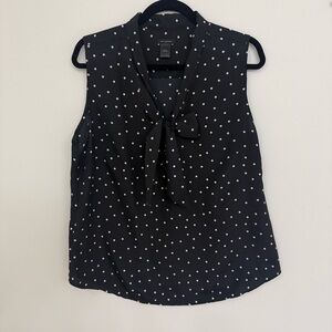 Ann Taylor Black Polka Dot Sleeveless blouse Women’s Size Large